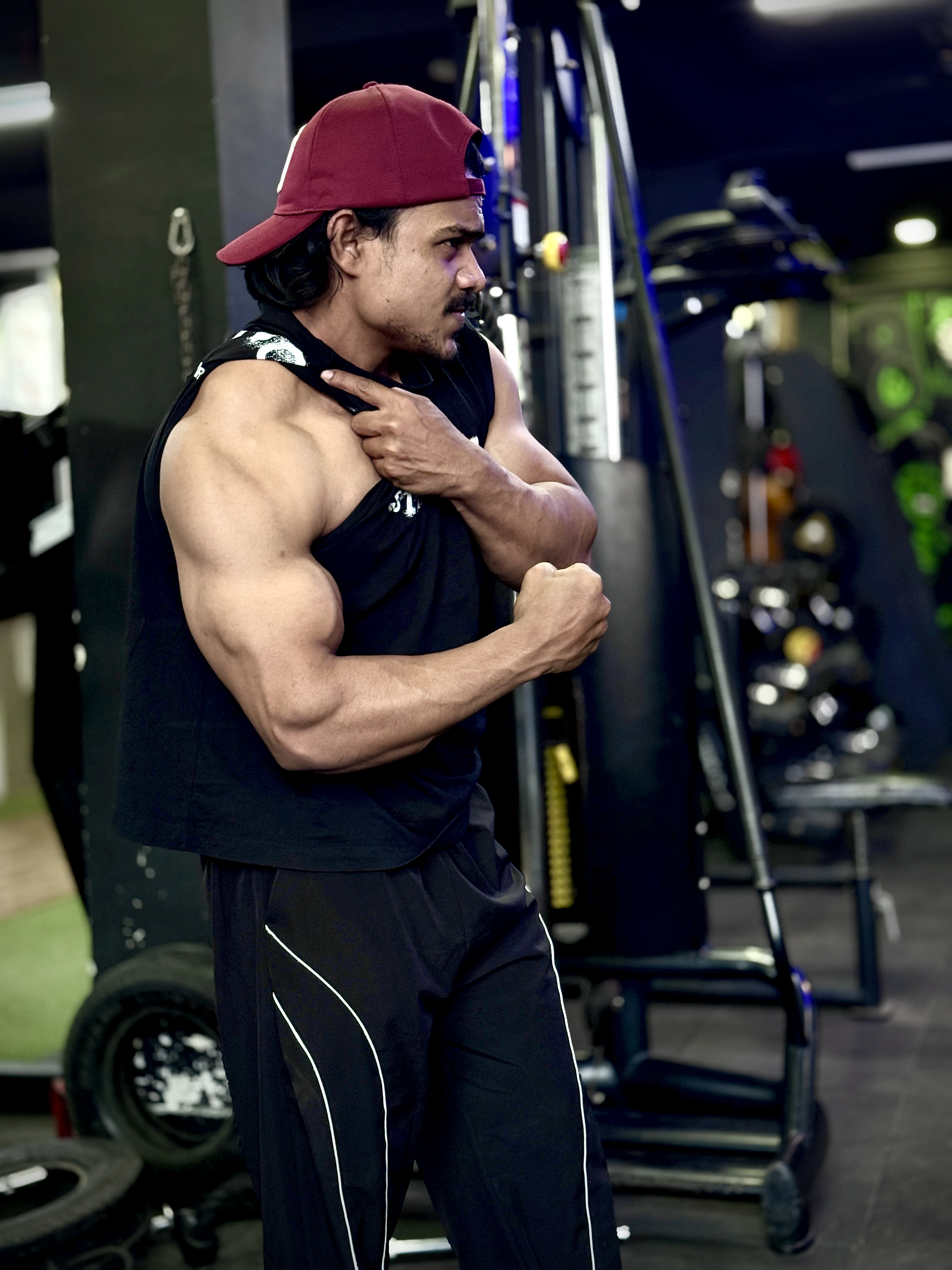 High-end fitness gym Gaya equipment